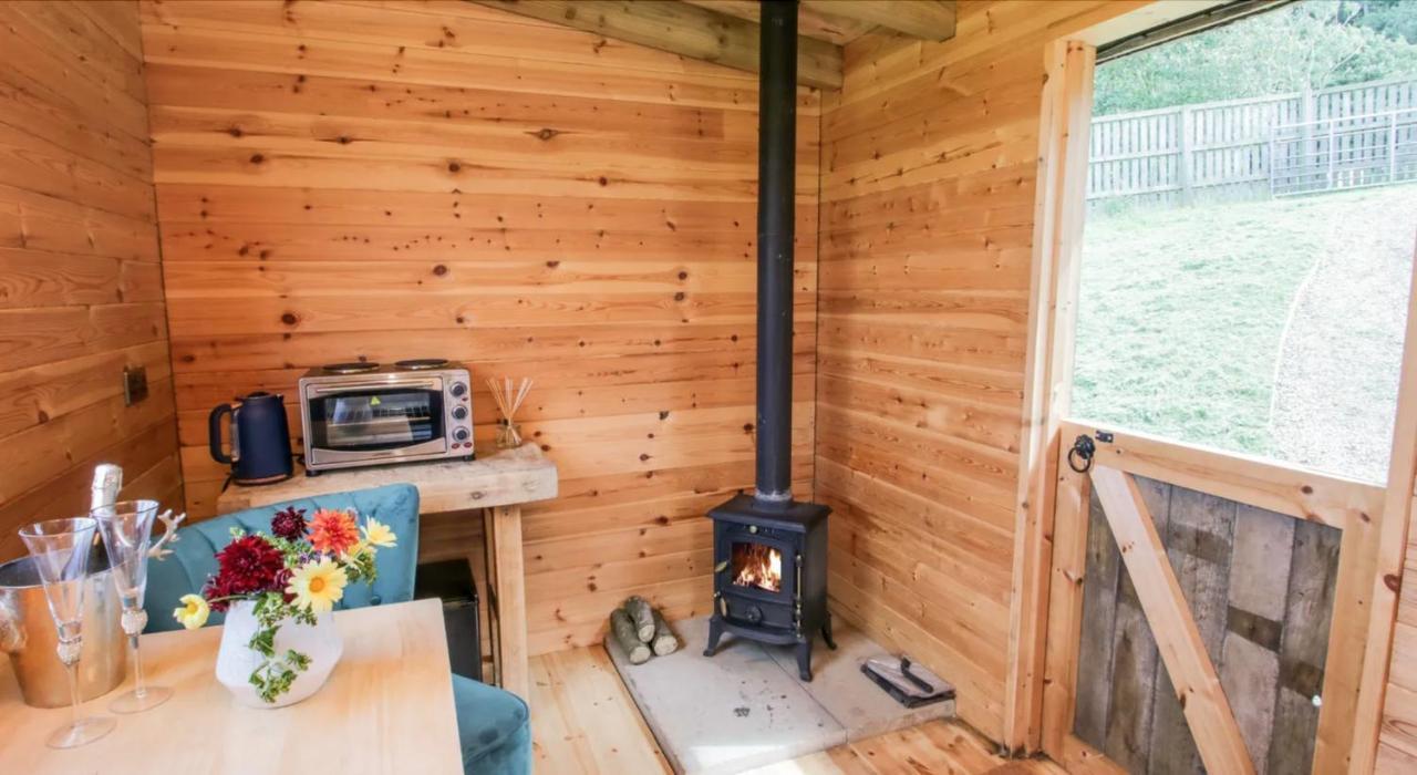 Shepherds Hut By Stepney Stays Scarborough Extérieur photo
